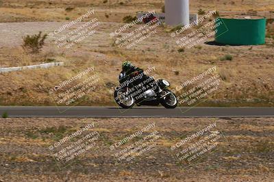 media/Apr-19-2025-AHRMA (Sat) [[3d98ca3309]]/Race/Group 4/Turn 4/